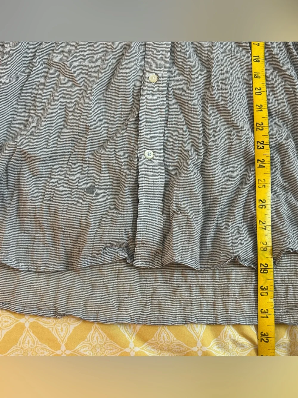 Banana Republic Men’s Long Sleeve Button Down- XL
